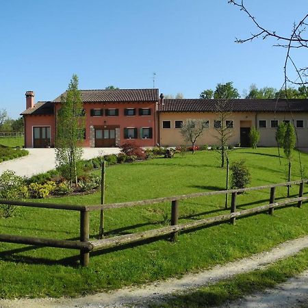 הוילה Castelcucco Agriturismo Cornolere מראה חיצוני תמונה