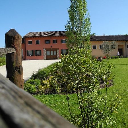 הוילה Castelcucco Agriturismo Cornolere מראה חיצוני תמונה
