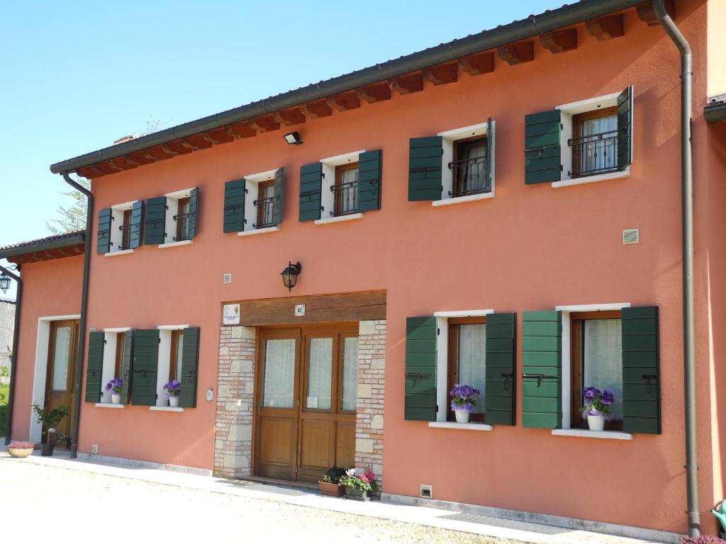 הוילה Castelcucco Agriturismo Cornolere מראה חיצוני תמונה
